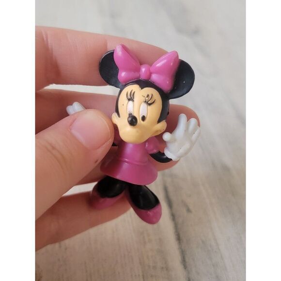 Mini Pink Minnie Mouse dress Disney toy figure - Picture 2 of 4